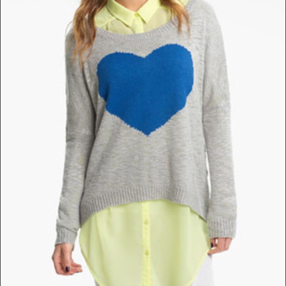 Nordstrom Grey sweater with Blue Heart - Picture 1 of 5